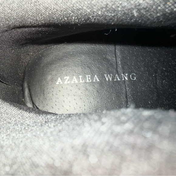 NWOT Azalea Wang Blaise Black Diamond Studded Boots With Flower Detail Size 7 - Picture 5 of 6